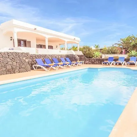 Villa Playa Blanca Sleeps 12 Pool Wifi Playa Blanca (Lanzarote)