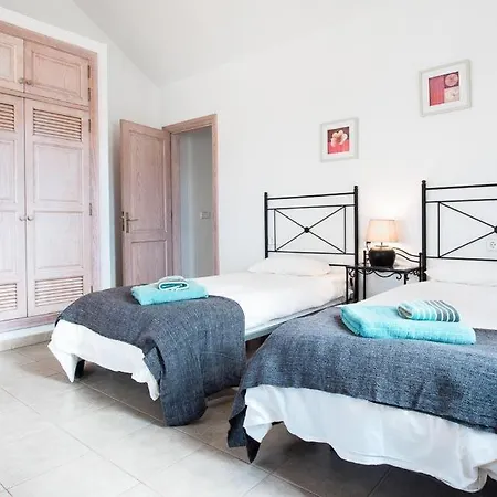 Villa Playa Blanca Sleeps 12 Pool Wifi Playa Blanca (Lanzarote)